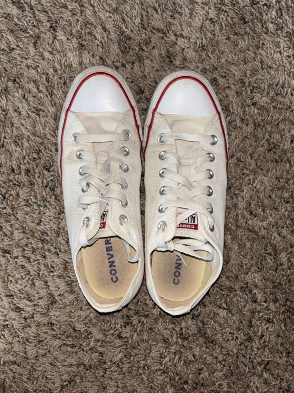 Women’s cream Converse